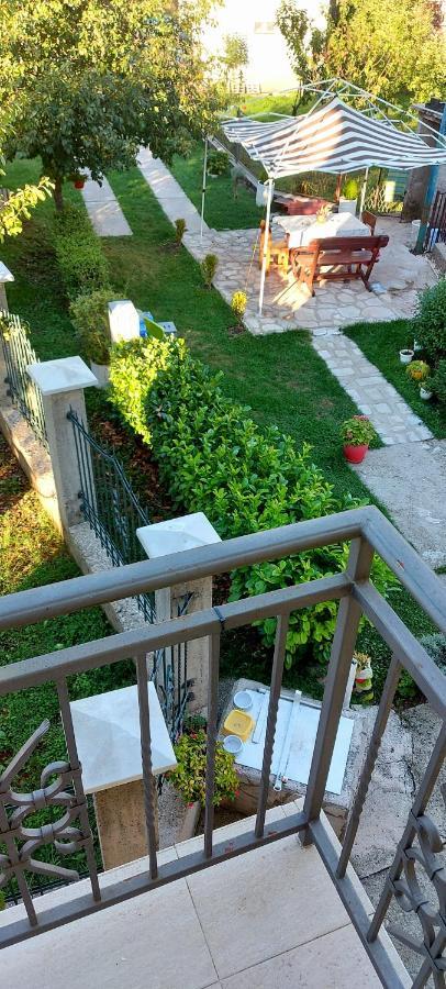Lucic Guesthouse Cetinje Esterno foto