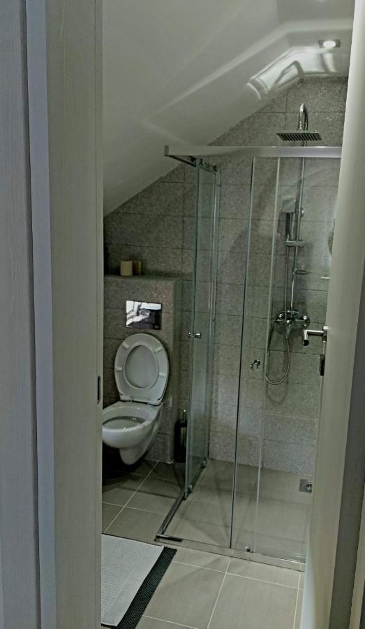Lucic Guesthouse Cetinje Esterno foto