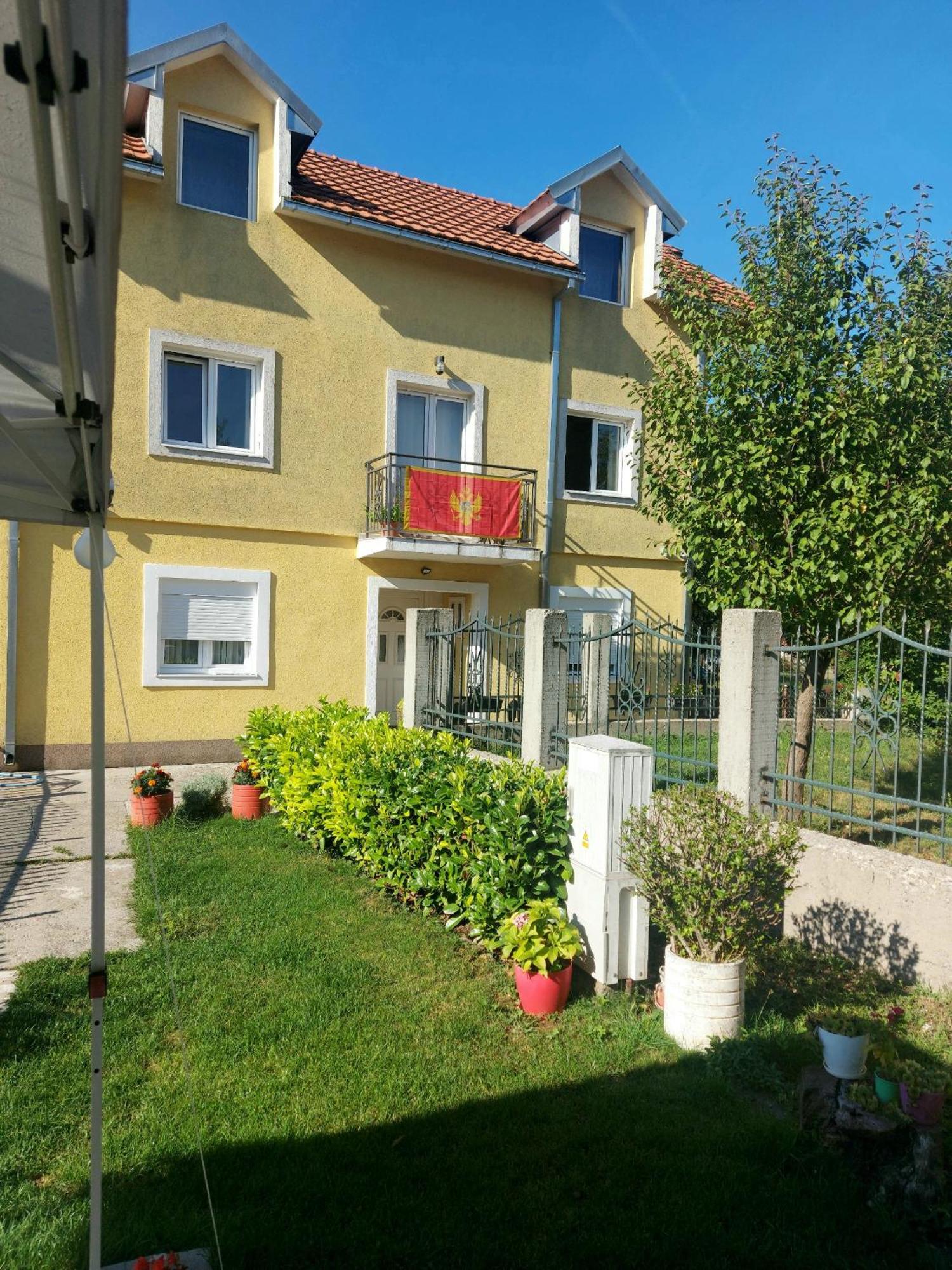 Lucic Guesthouse Cetinje Esterno foto