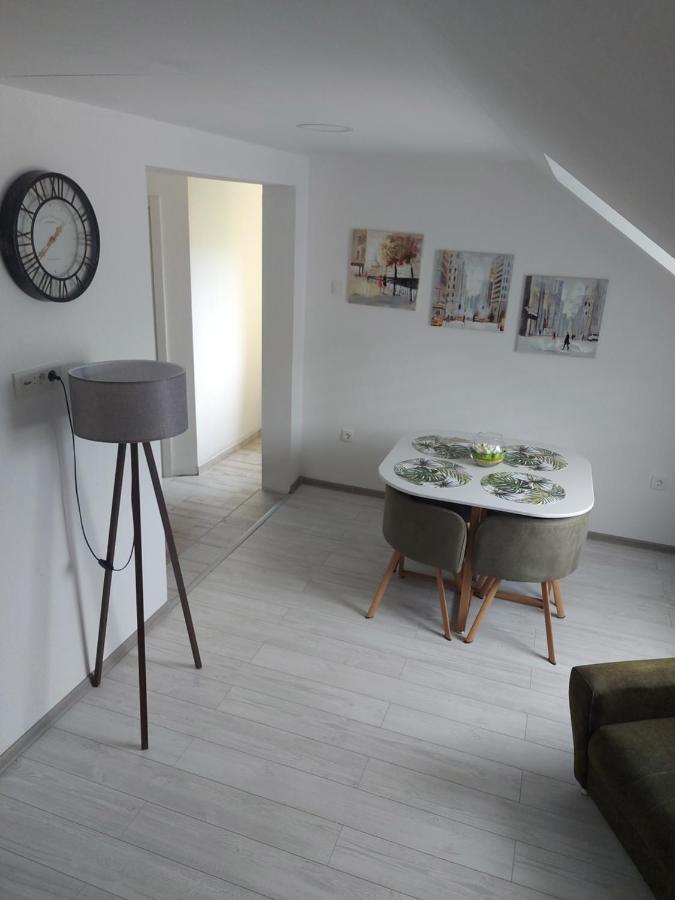 Lucic Guesthouse Cetinje Esterno foto
