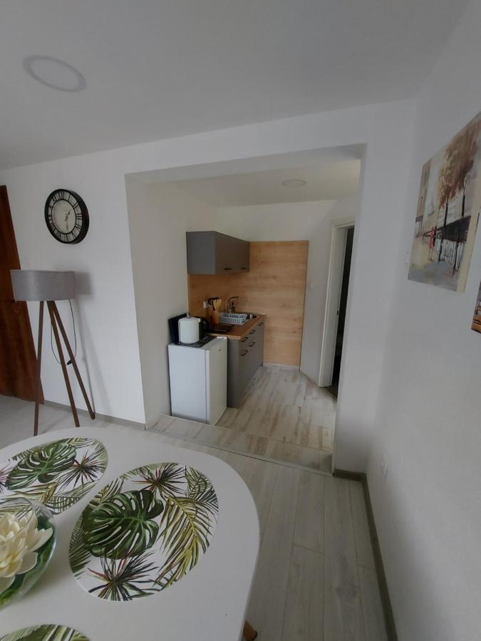 Lucic Guesthouse Cetinje Esterno foto